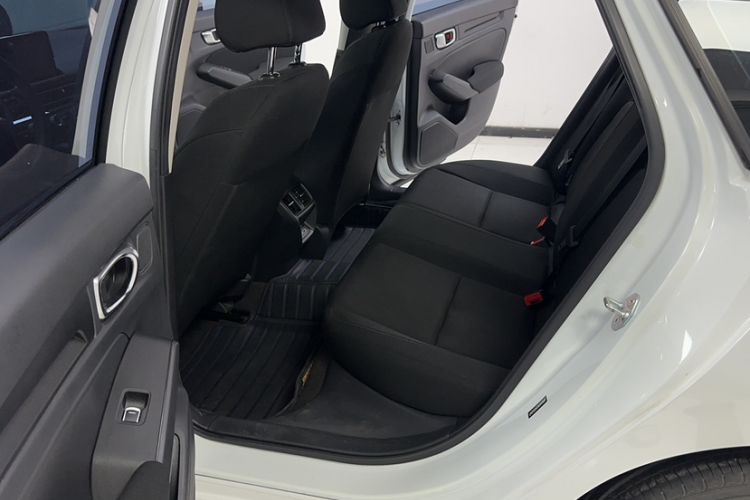 Used Honda Integra 2022 240TURBO CVT Technology Edition Interior 3