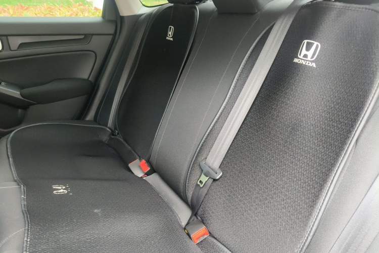 Used Honda Integra 2022 240TURBO CVT Technology Edition Interior 4