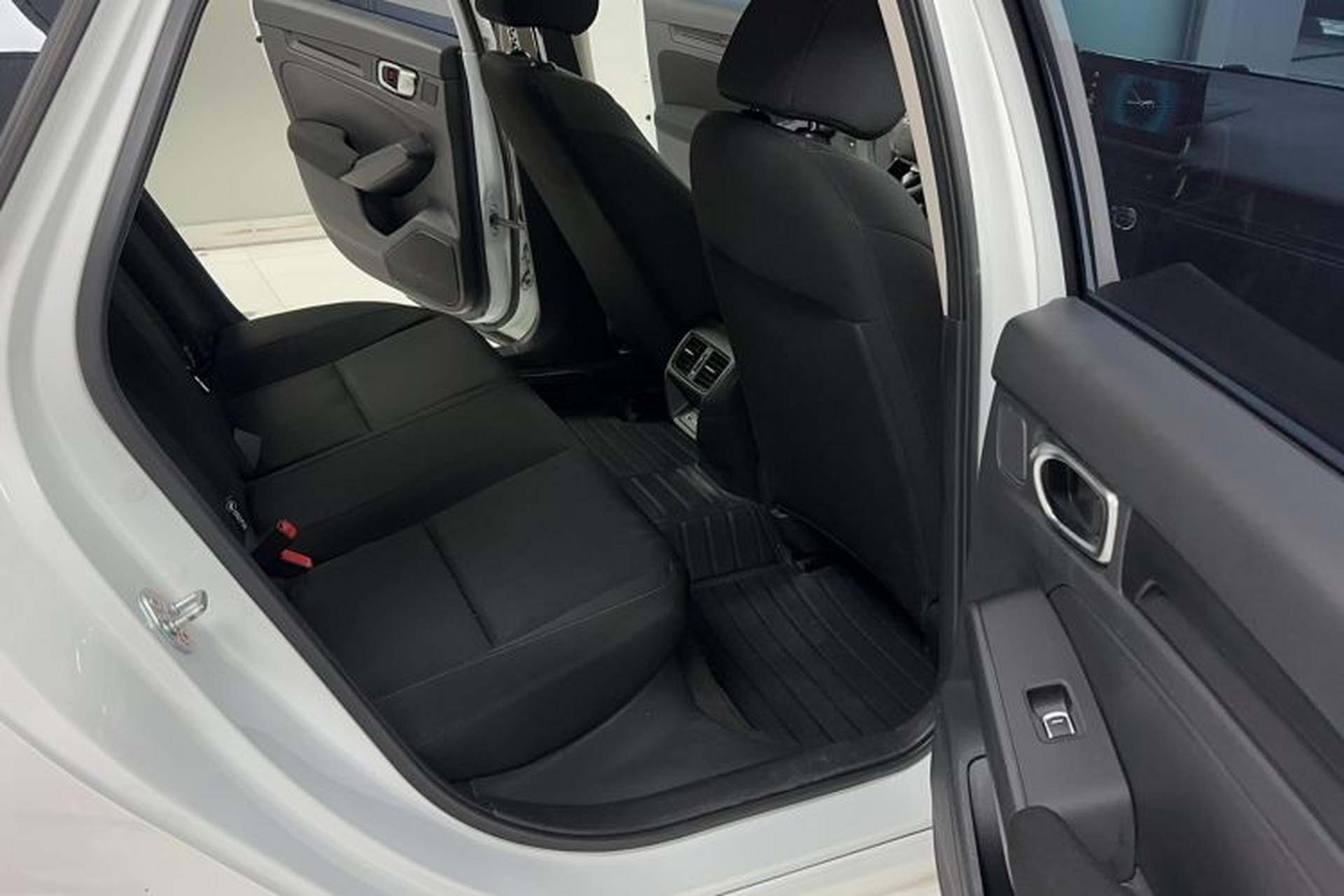 Used Honda Integra 2022 240TURBO CVT Technology Edition Interior 9