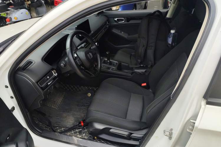 Used Honda Integra 2022 240TURBO Manual Exclusive Edition Left Front Seat