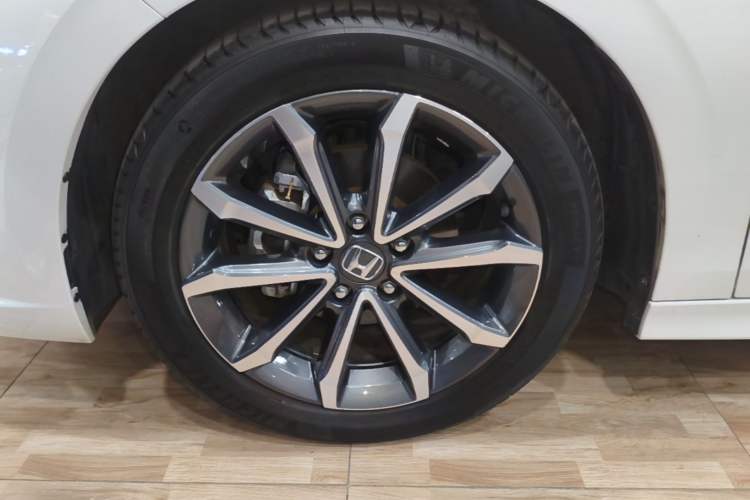 Used Honda Integra 2022 240TURBO CVT Luxury Edition Left Front Wheel Hub