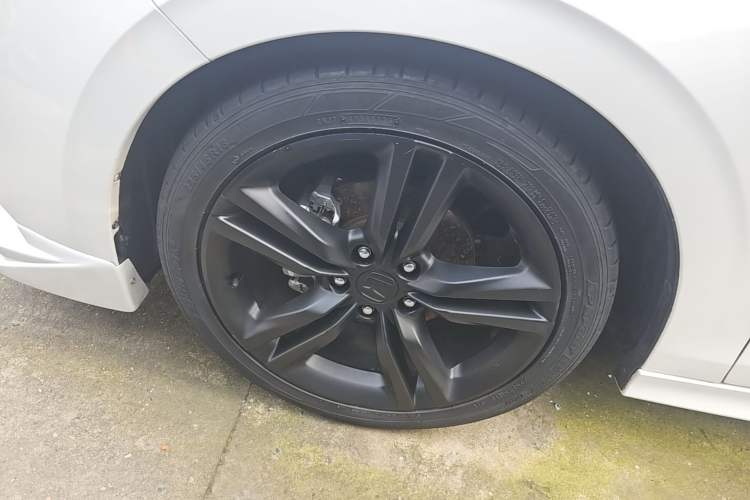 Used Honda Integra 2022 240TURBO CVT Phantom Night Luxury Edition Left Front Wheel Hub