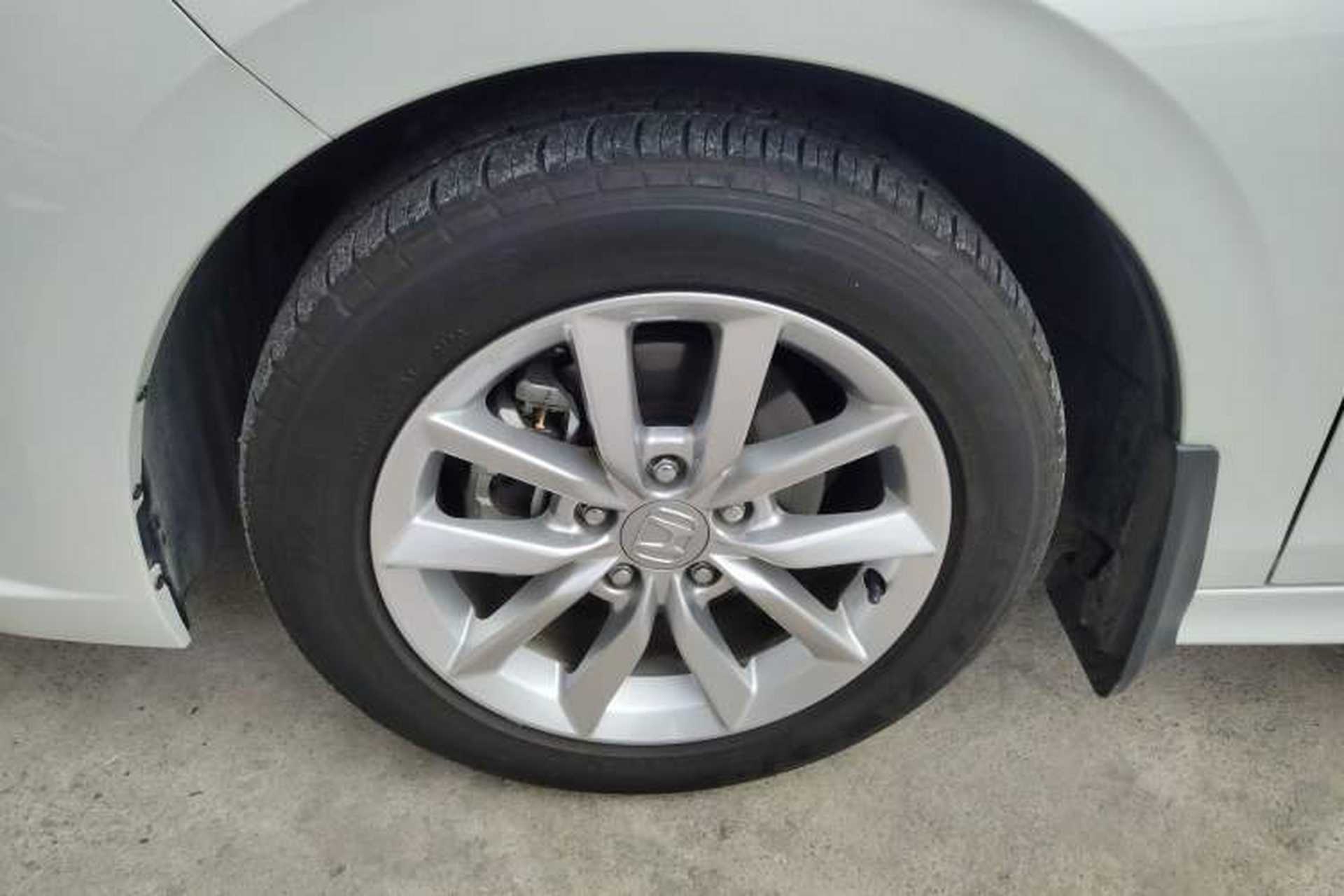 Used Honda Integra 2022 240TURBO Manual Exclusive Edition Left Front Wheel Hub