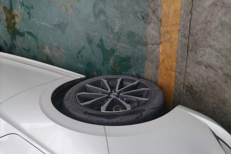 Used Honda Integra 2022 240TURBO CVT Prestige Edition Left Front Wheel Hub
