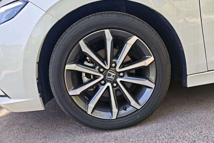 Used Honda Integra 2022 240TURBO CVT Luxury Edition Left Front Wheel Hub