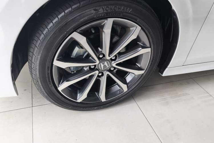 Used Honda Integra 2022 240TURBO CVT Phantom Night Luxury Edition Left Front Wheel Hub