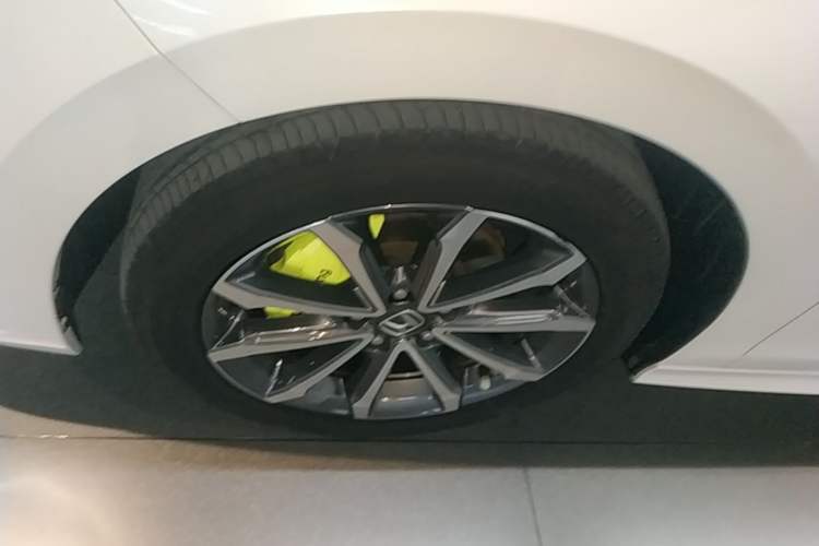 Used Honda Integra 2022 240TURBO CVT Luxury Edition Left Front Wheel Hub