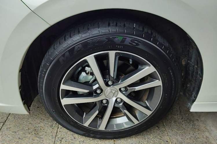 Used Honda Integra 2022 240TURBO CVT Phantom Night Luxury Edition Left Front Wheel Hub