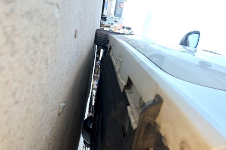 Used Honda Integra 2022 240TURBO CVT Luxury Edition Left Side Sill