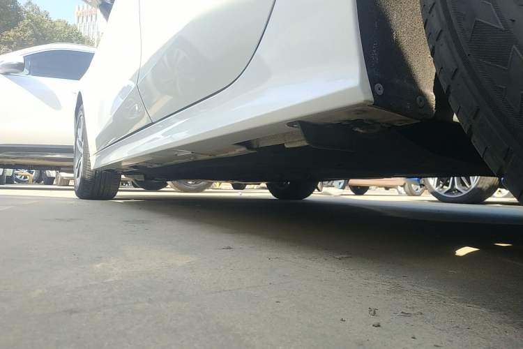 Used Honda Integra 2022 240TURBO CVT Technology Edition Left Side Sill