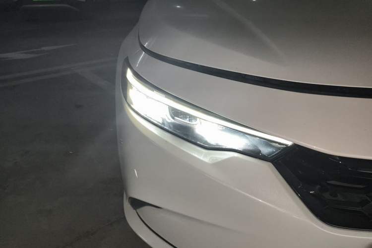 Used Honda Integra 2022 240TURBO CVT Luxury Edition Right Front Headlight