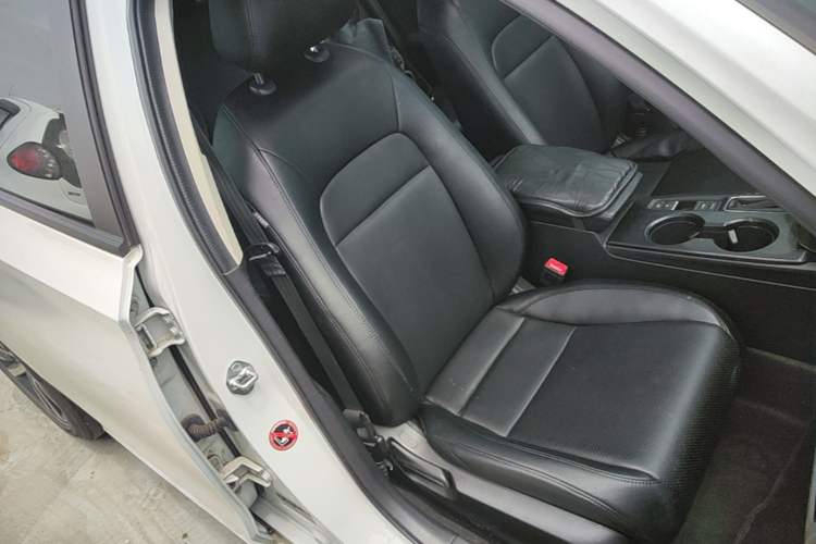 Used Honda Integra 2022 240TURBO CVT Prestige Edition Right Front Seat