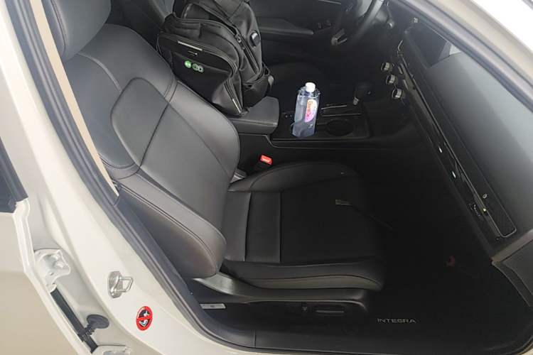 Used Honda Integra 2022 240TURBO CVT Luxury Edition Right Front Seat
