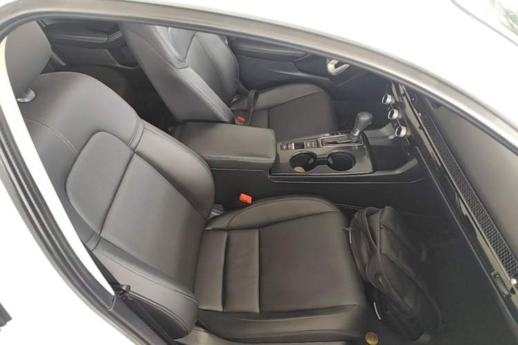 Used Honda Integra 2022 240TURBO CVT Luxury Edition Right Front Seat