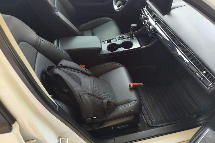 Used Honda Integra 2022 240TURBO CVT Luxury Edition Right Front Seat