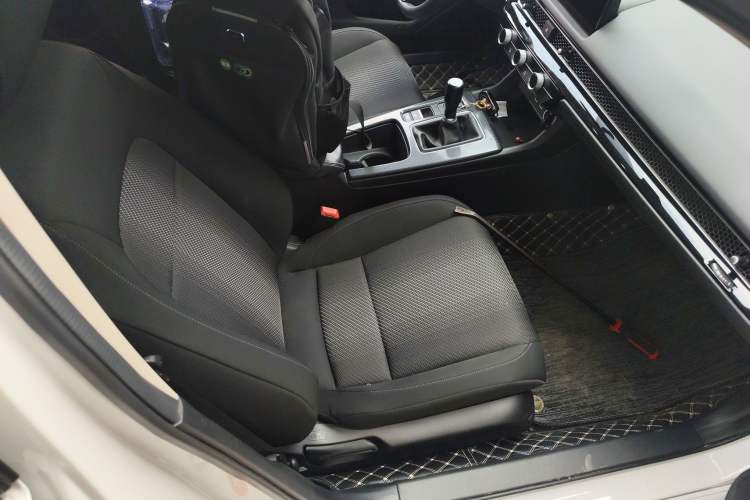 Used Honda Integra 2022 240TURBO Manual Exclusive Edition Right Front Seat