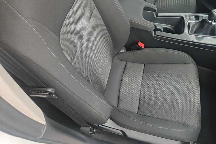 Used Honda Integra 2022 240TURBO Manual Exclusive Edition Right Front Seat