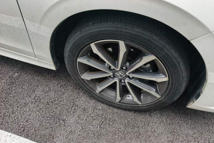 Used Honda Integra 2022 240TURBO CVT Luxury Edition Right Front Wheel Hub