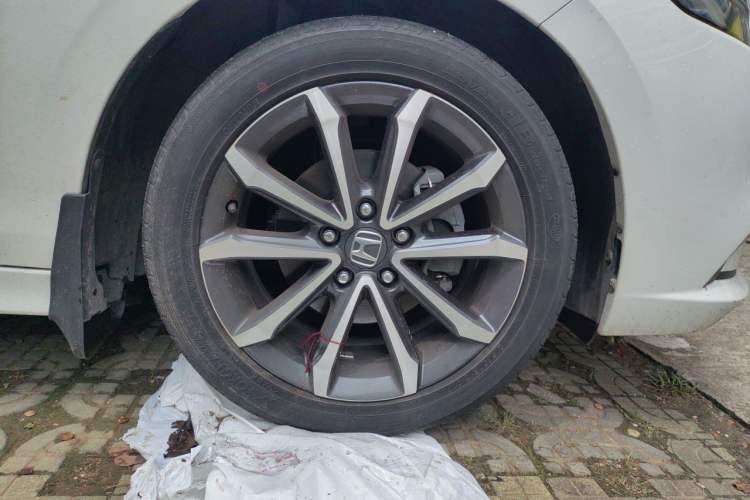 Used Honda Integra 2022 240TURBO CVT Luxury Edition Right Front Wheel Hub