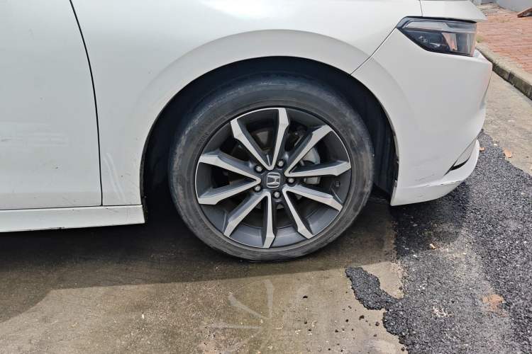 Used Honda Integra 2022 240TURBO CVT Luxury Edition Right Front Wheel Hub