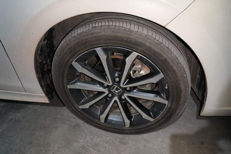 Used Honda Integra 2022 240TURBO CVT Luxury Edition Right Front Wheel Hub