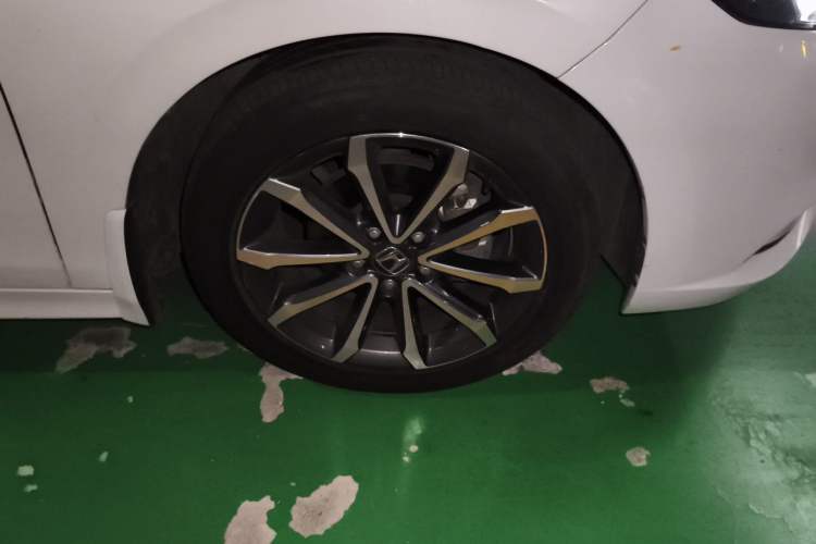 Used Honda Integra 2022 240TURBO CVT Luxury Edition Right Front Wheel Hub