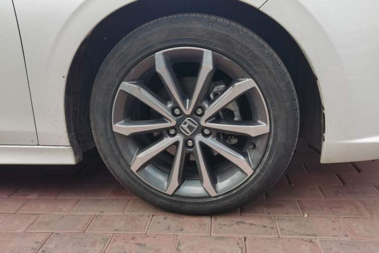 Used Honda Integra 2022 240TURBO CVT Luxury Edition Right Front Wheel Hub
