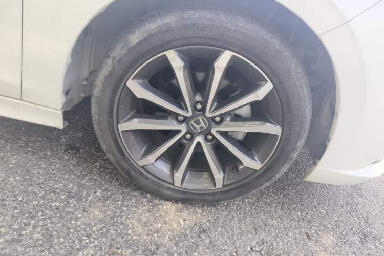 Used Honda Integra 2022 240TURBO CVT Luxury Edition Right Front Wheel Hub