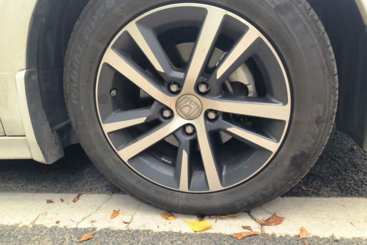 Used Honda Integra 2022 240TURBO CVT Technology Edition Right Front Wheel Hub