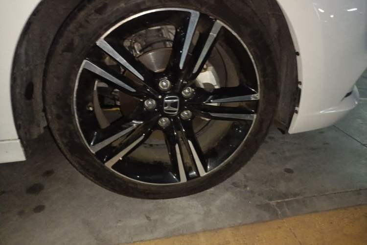 Used Honda Integra 2022 240TURBO CVT Phantom Night Luxury Edition Right Front Wheel Hub