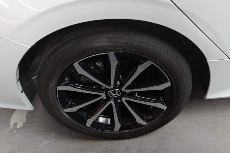 Used Honda Integra 2022 240TURBO CVT Phantom Night·Tech Edition Right Rear Wheel Hub