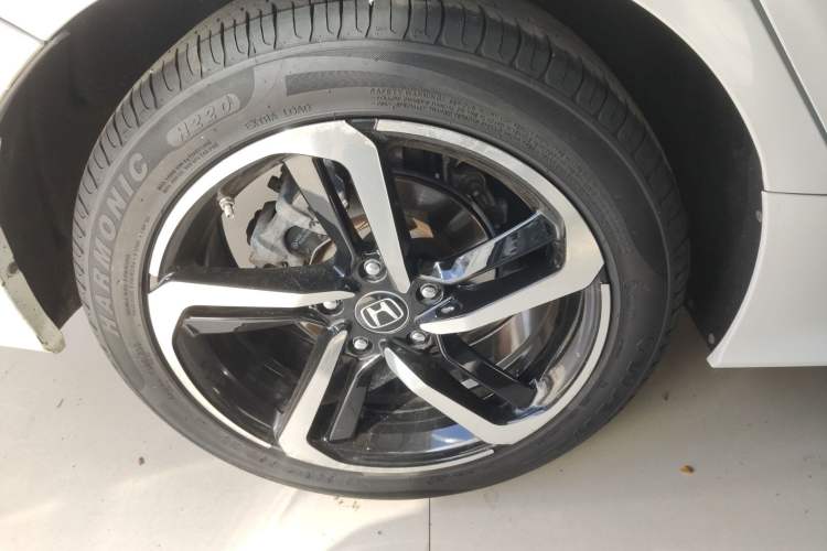 Used Honda Integra 2022 240TURBO CVT Phantom Night·Tech Edition Right Rear Wheel Hub