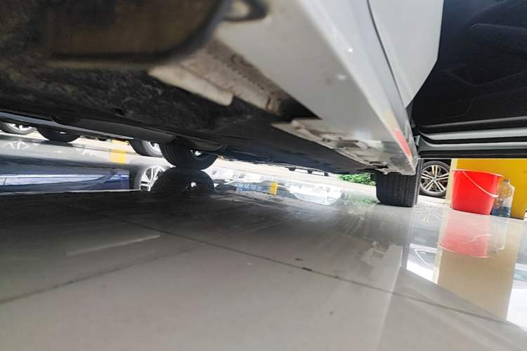 Used Honda Integra 2022 240TURBO CVT Luxury Edition Right Side Sill