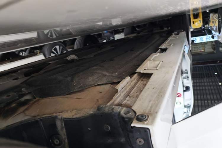 Used Honda Integra 2022 240TURBO CVT Phantom Night Luxury Edition Right Side Sill