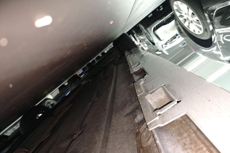 Used Honda Integra 2022 240TURBO CVT Technology Edition Right Side Sill