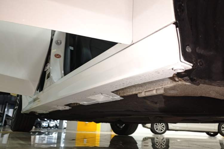 Used Honda Integra 2022 240TURBO CVT Technology Edition Right Side Sill