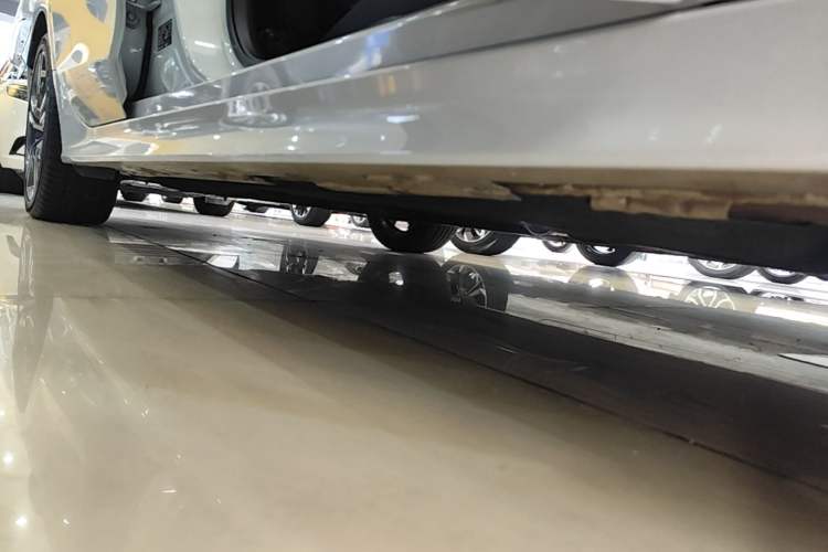 Used Honda Integra 2022 240TURBO CVT Prestige Edition Right Side Sill