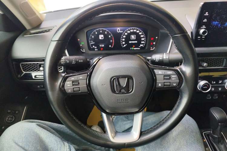 Used Honda Integra 2022 240TURBO CVT Luxury Edition Steering Wheel