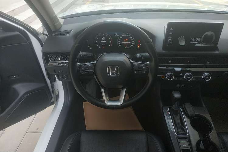 Used Honda Integra 2022 240TURBO CVT Luxury Edition Steering Wheel