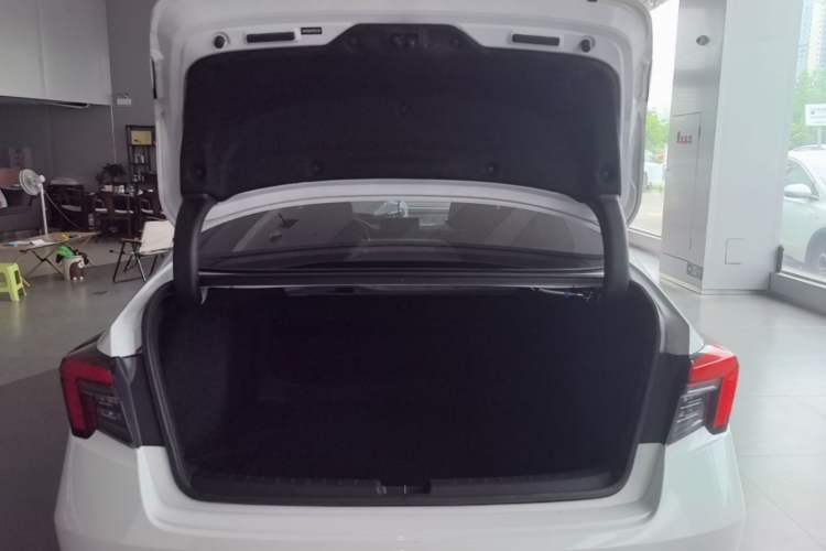 Used Honda Integra 2022 240TURBO CVT Technology Edition Trunk