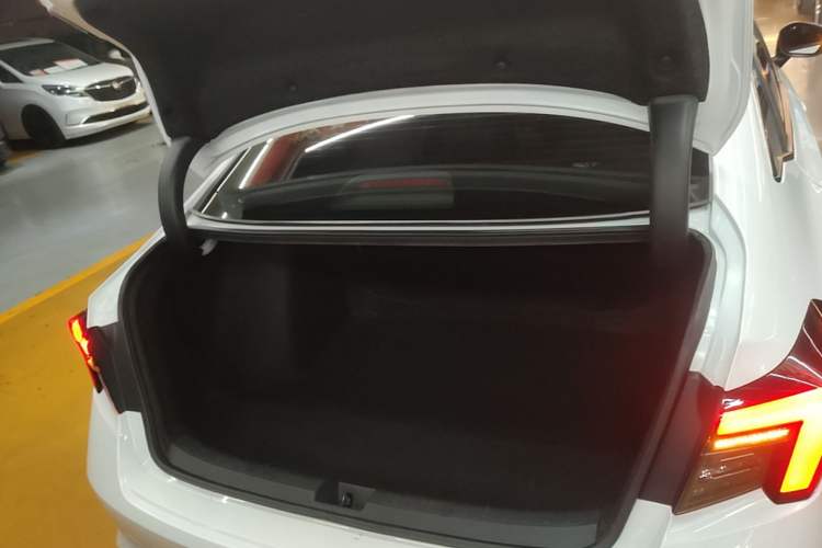 Used Honda Integra 2022 240TURBO CVT Phantom Night·Tech Edition Trunk