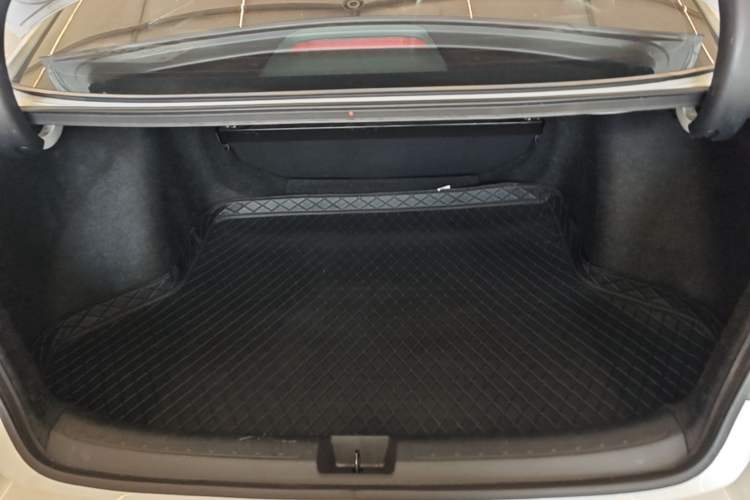 Used Honda Integra 2022 240TURBO CVT Technology Edition Trunk