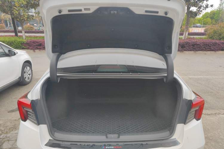 Used Honda Integra 2022 240TURBO CVT Technology Edition Trunk