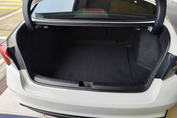 Used Honda Integra 2022 240TURBO CVT Luxury Edition Trunk