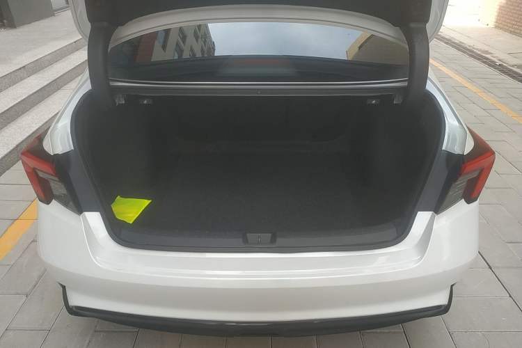 Used Honda Integra 2022 240TURBO CVT Luxury Edition Trunk