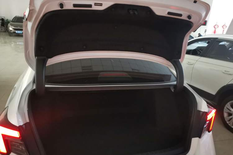 Used Honda Integra 2022 240TURBO CVT Technology Edition Trunk