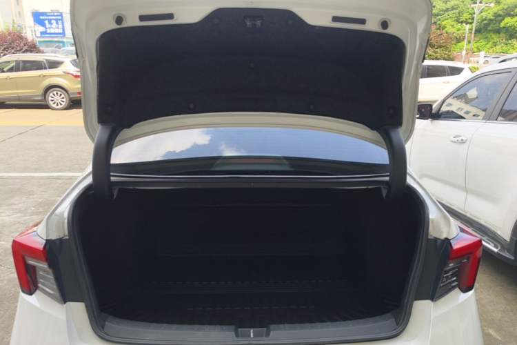 Used Honda Integra 2022 240TURBO CVT Technology Edition Trunk