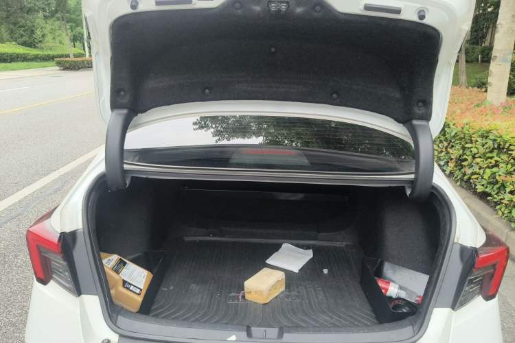 Used Honda Integra 2022 240TURBO CVT Technology Edition Trunk