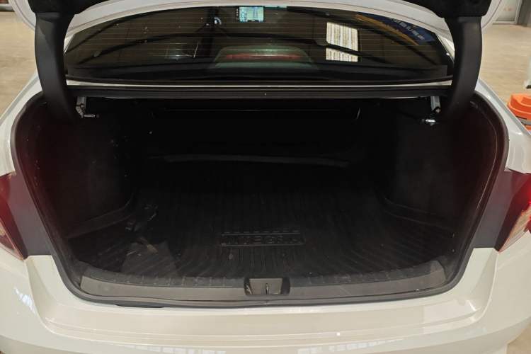 Used Honda Integra 2022 240TURBO CVT Technology Edition Trunk