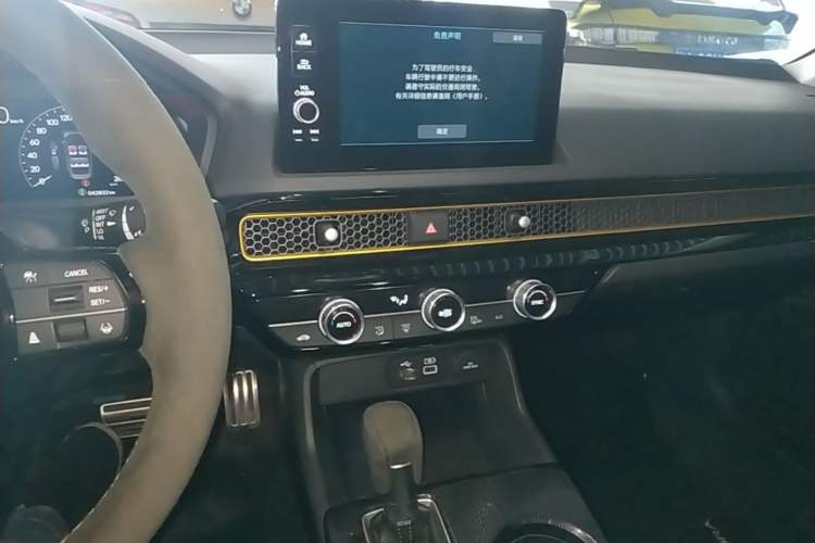 Used Honda Integra 2022 240TURBO CVT Luxury Edition Audio And AC Panel